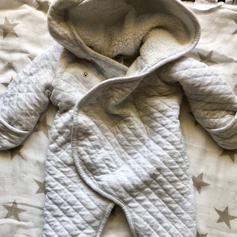 Carters 0-3 month light gray bunting suit